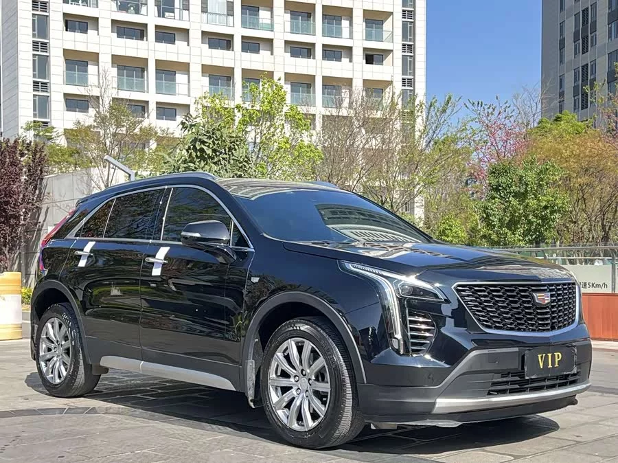 Cadillac XT4