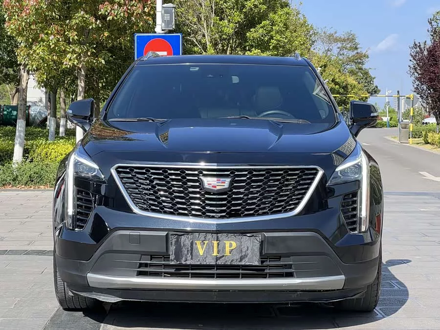 Cadillac XT4