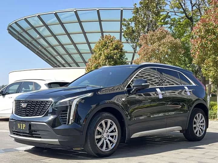 Cadillac XT4