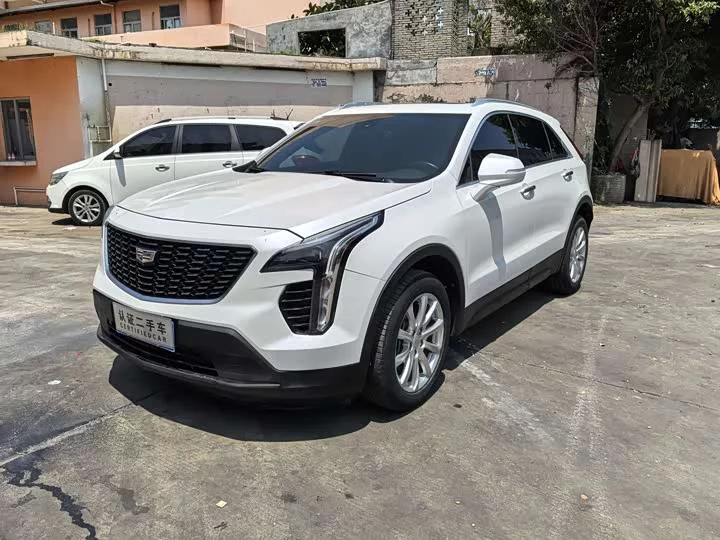 Cadillac XT4