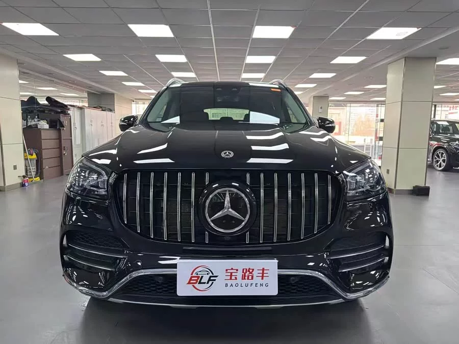 Mercedes Benz GLS