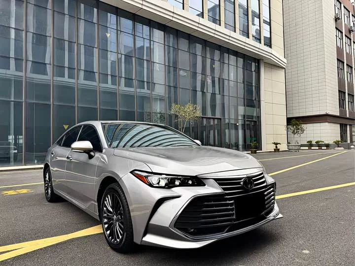Toyota asian dragon