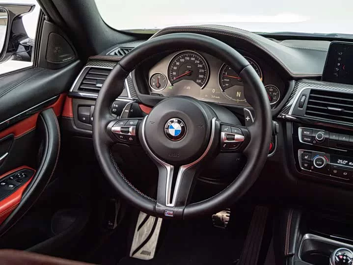 BMW M4