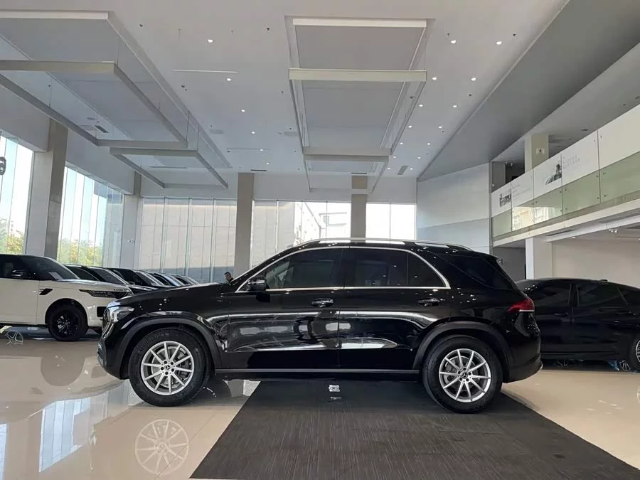 Mercedes Benz GLE (Imported)