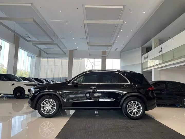 Mercedes-Benz GLE (Imported)