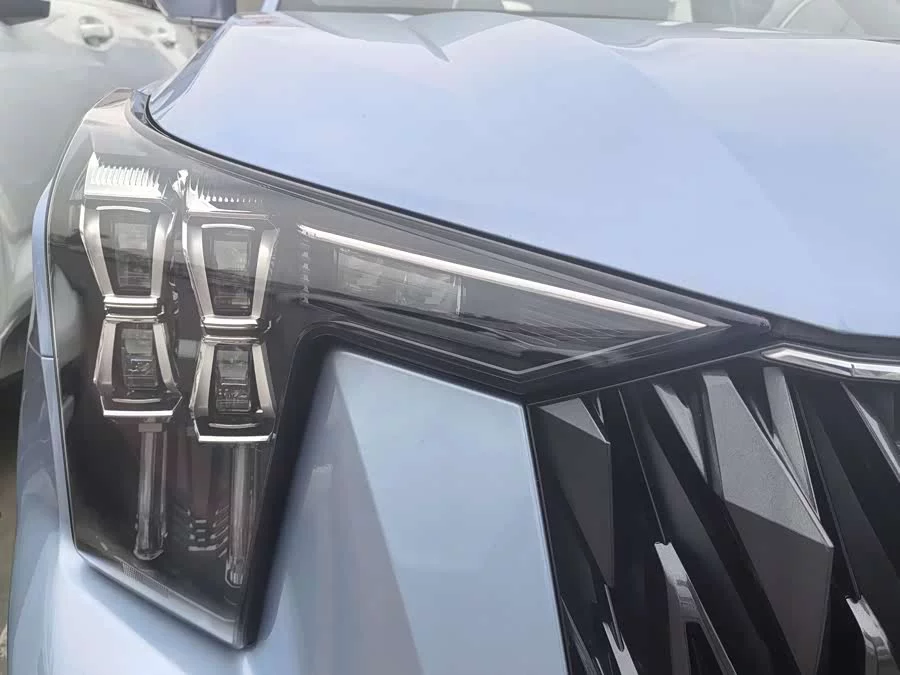 GAC Trumpchi GS8