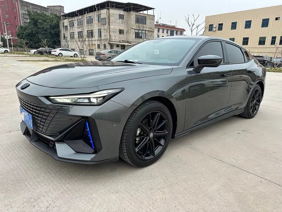 Changan UNI-V