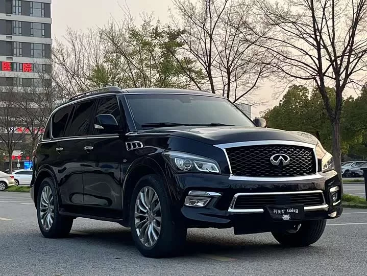Infiniti QX80