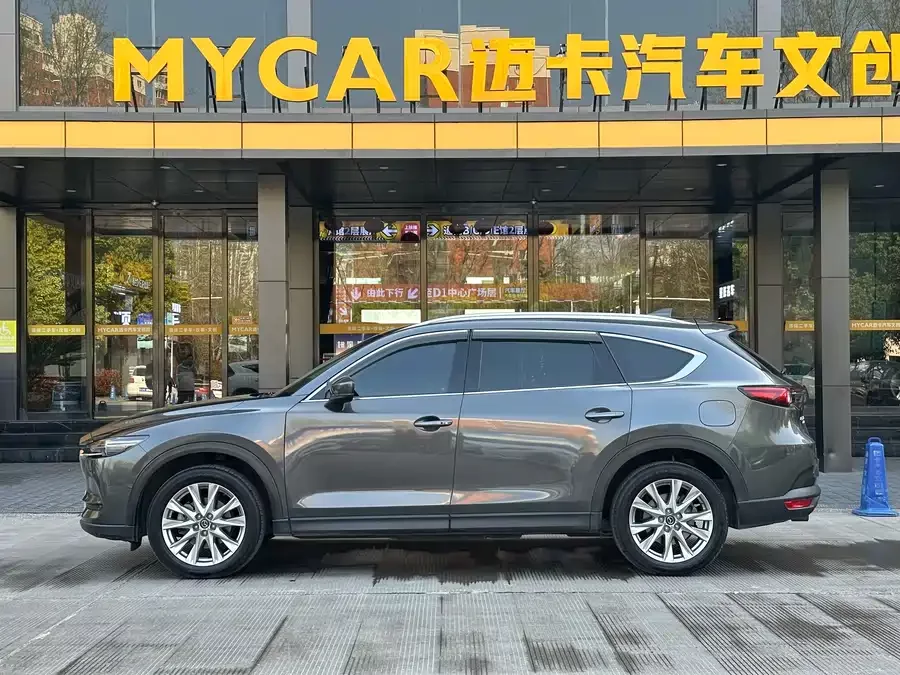 Mazda CX-8