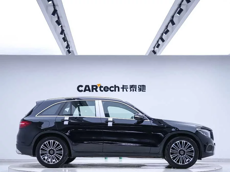 Mercedes Benz GLC