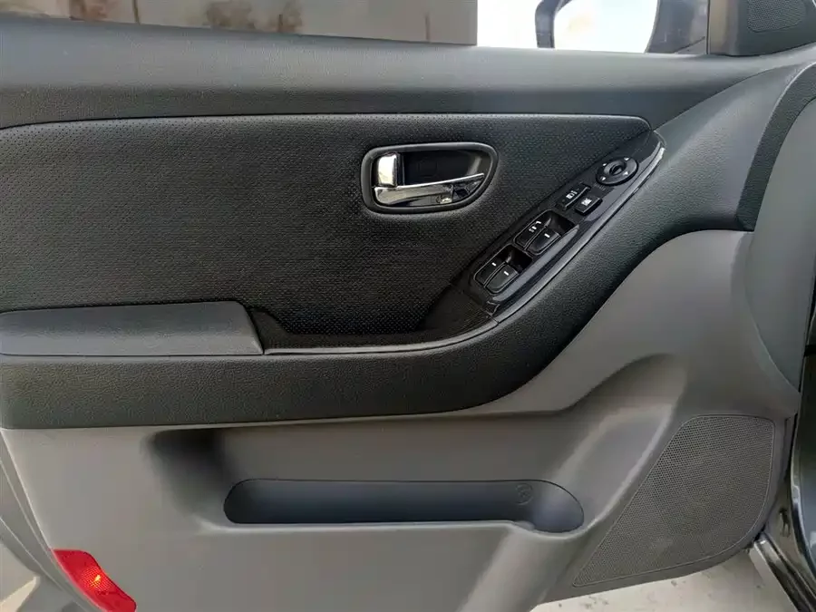 Hyundai Elantra / Celesta