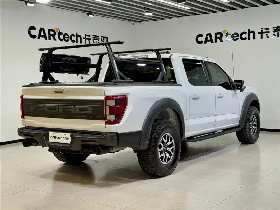 Ford F-150 Raptor