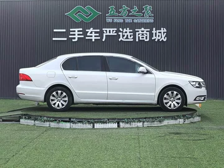 Skoda SuperB
