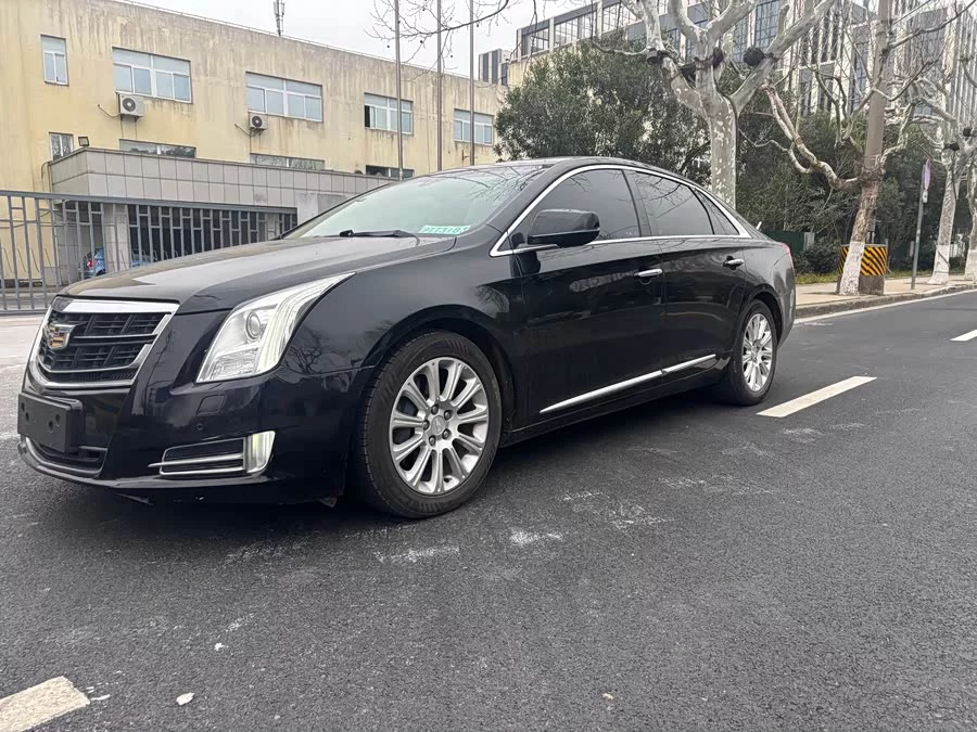 Cadillac XTS