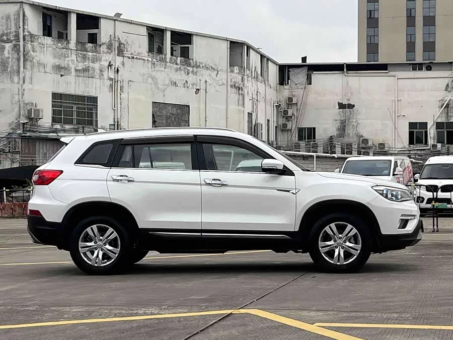 Changan CS75