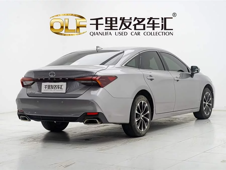 Toyota Avalon