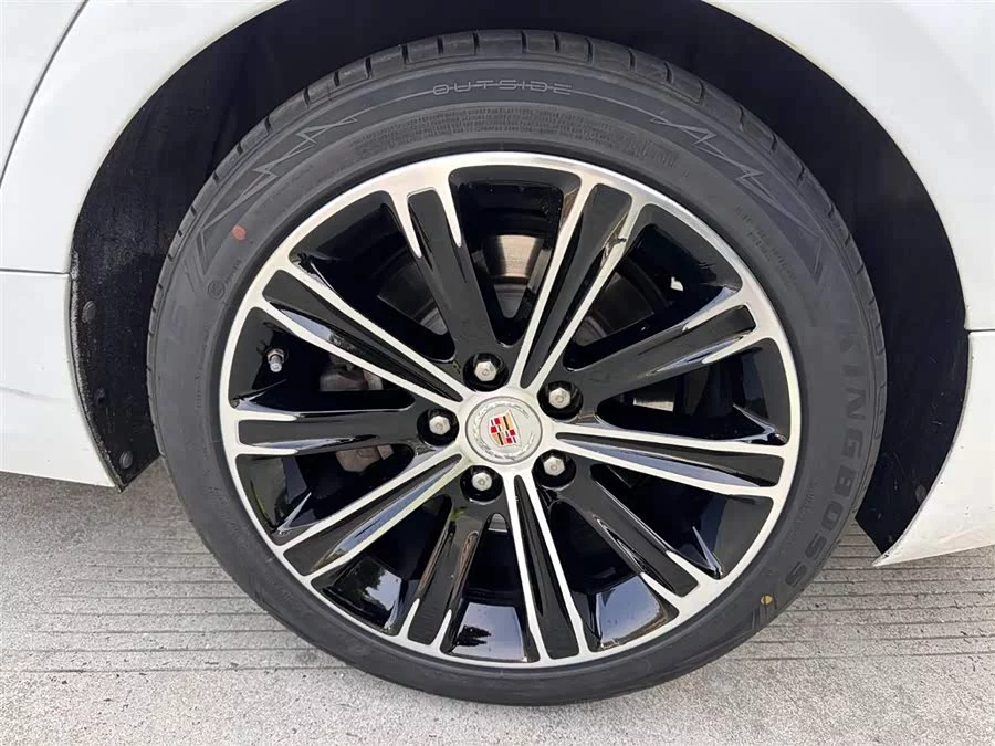 Cadillac ATS-L