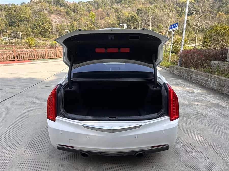 Cadillac ATS-L