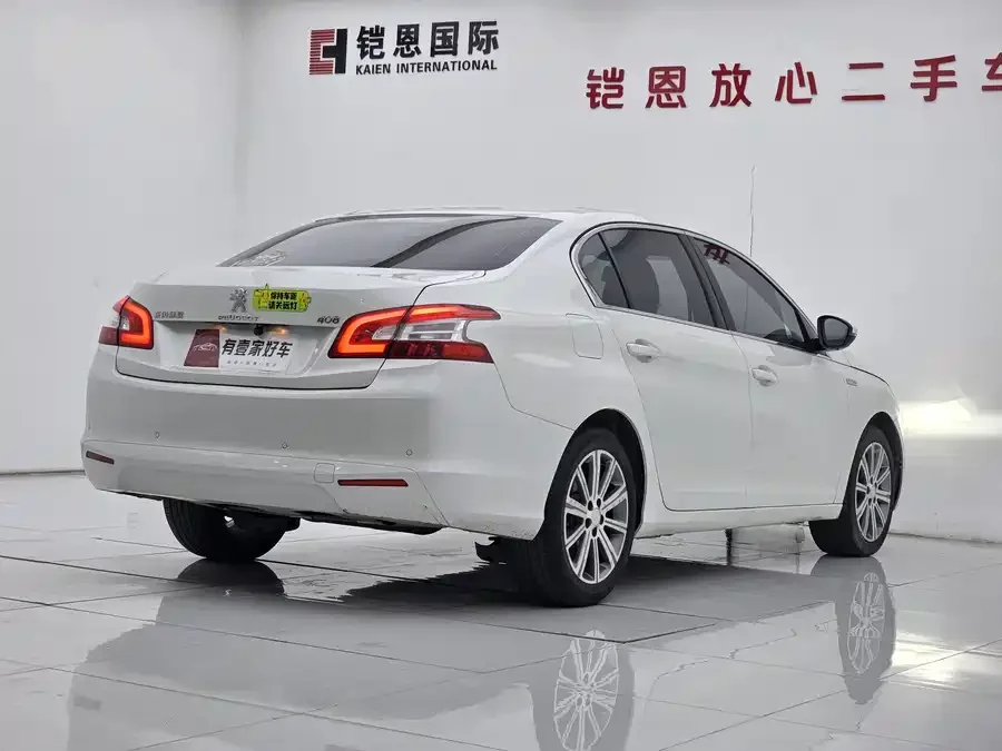 Peugeot 408