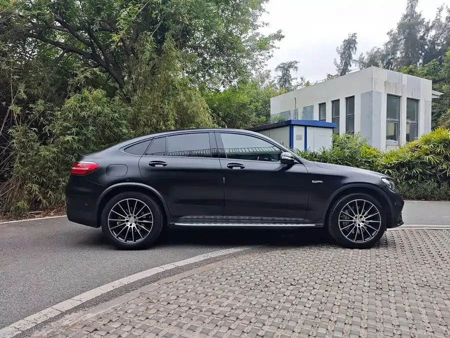 Mercedes Benz GLC Coupe AMG