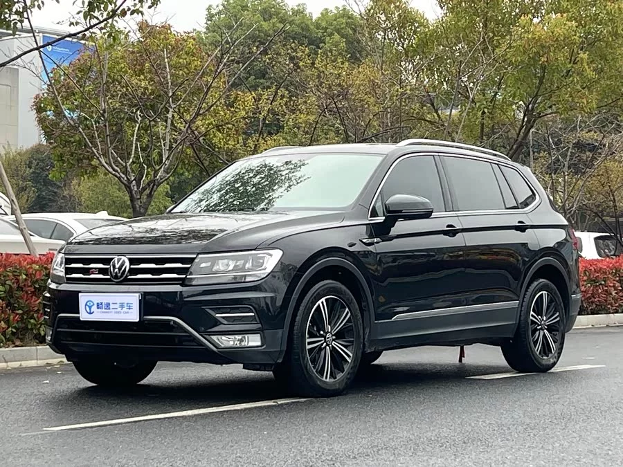 Volkswagen Tiguan L