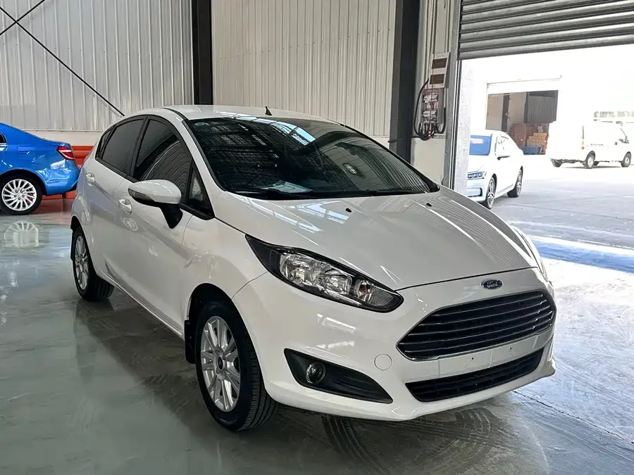 Ford Carnival
