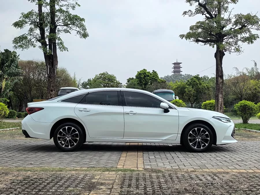 Toyota Avalon