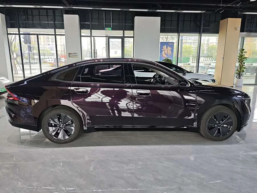 Wuling Starlight