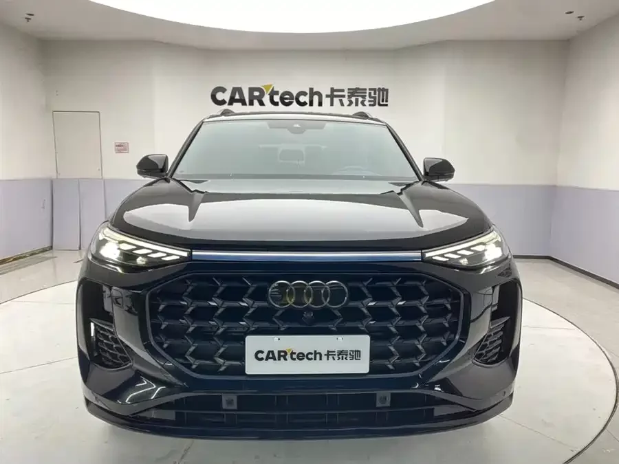 Audi Q6
