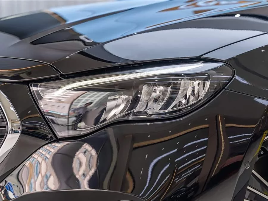 Mercedes Benz E-Class