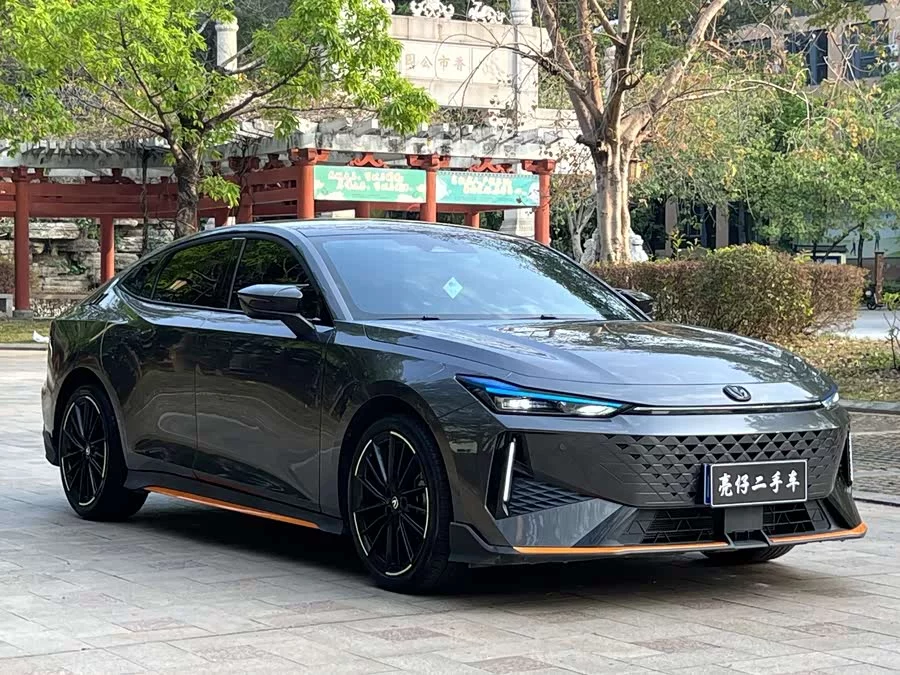 Changan UNI-V