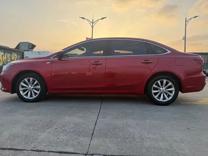 Roewe i6 Classic