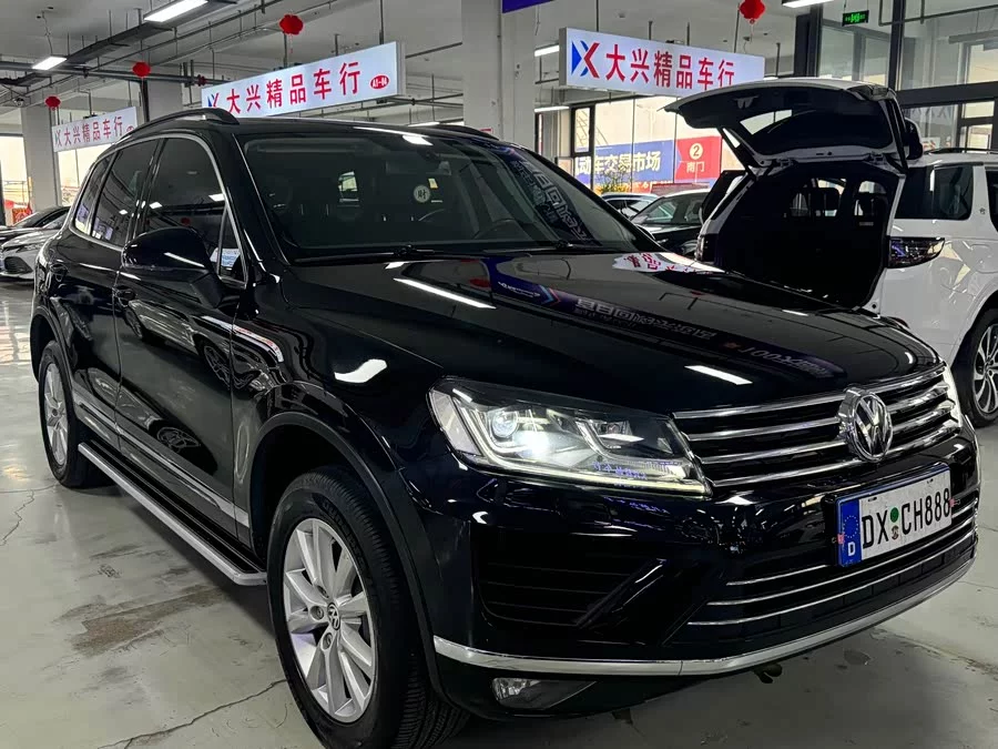 Volkswagen Touareg