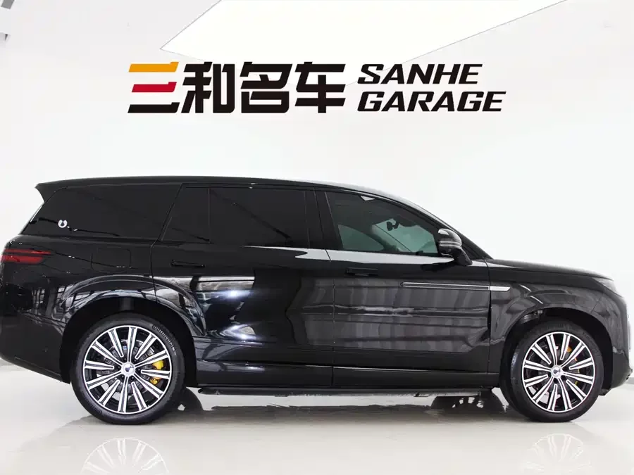 BYD N9