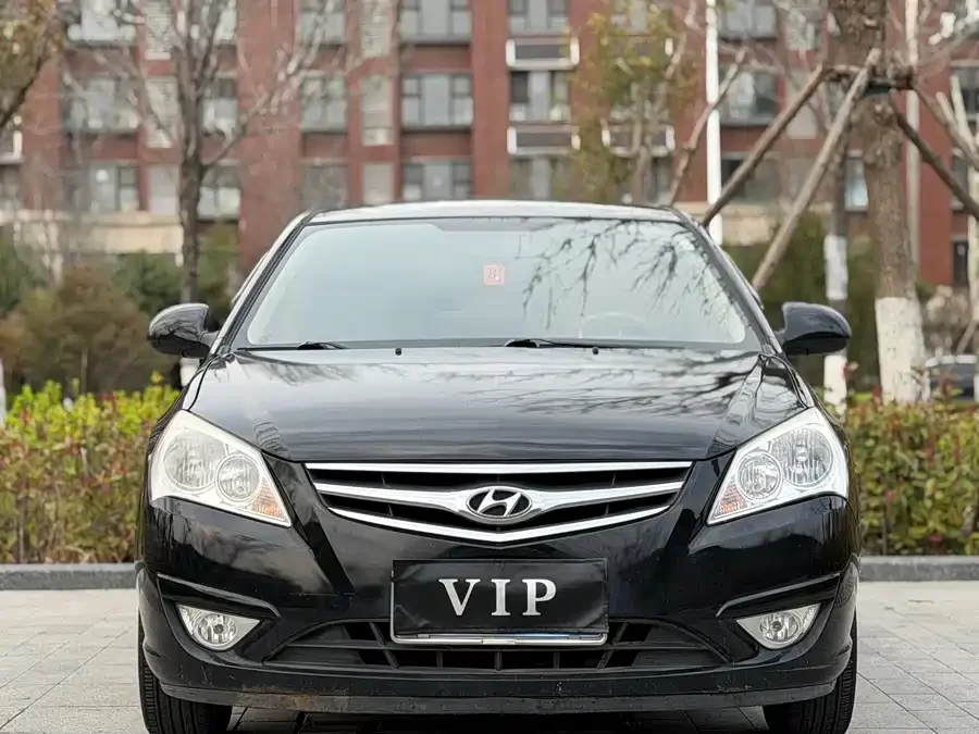 Hyundai Elantra / Celesta