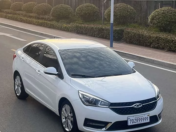 Chery Arrizo 5