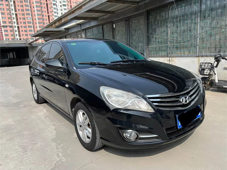 Hyundai Elantra / Celesta