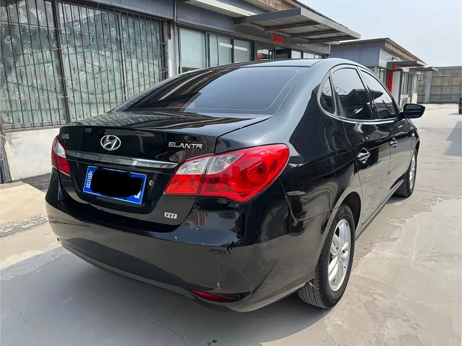 Hyundai Elantra / Celesta