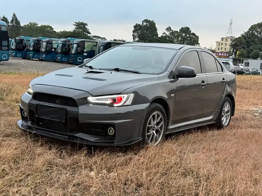 Mitsubishi Wing God