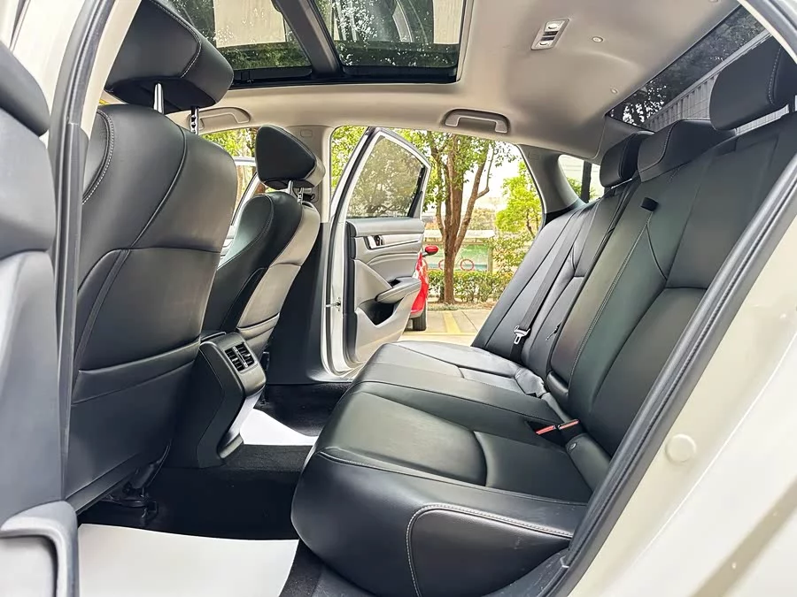 Honda Inspire