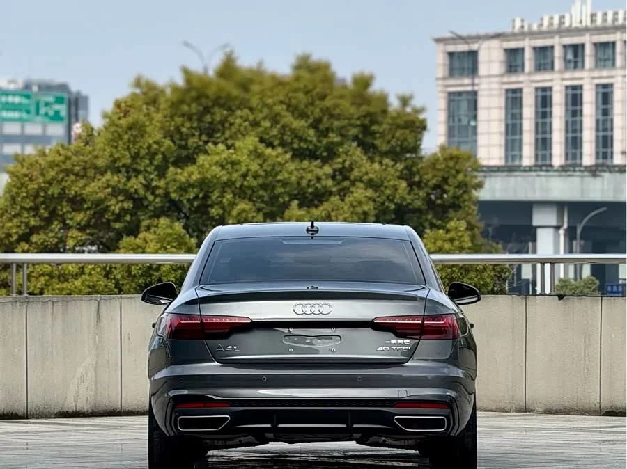 Audi A4L