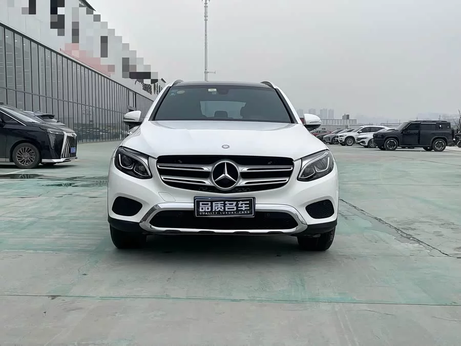 Mercedes Benz GLC