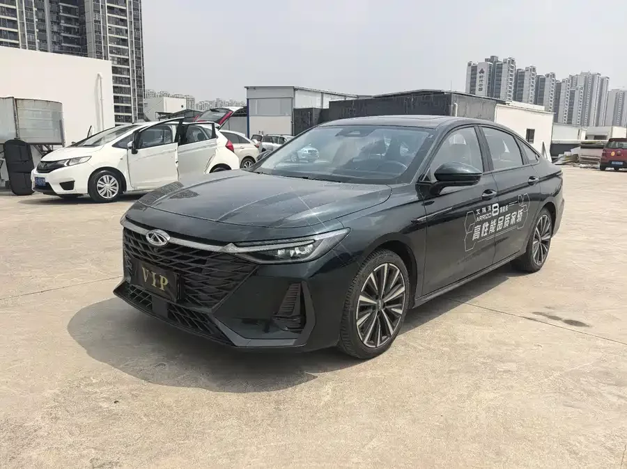 Chery Arrizo 8