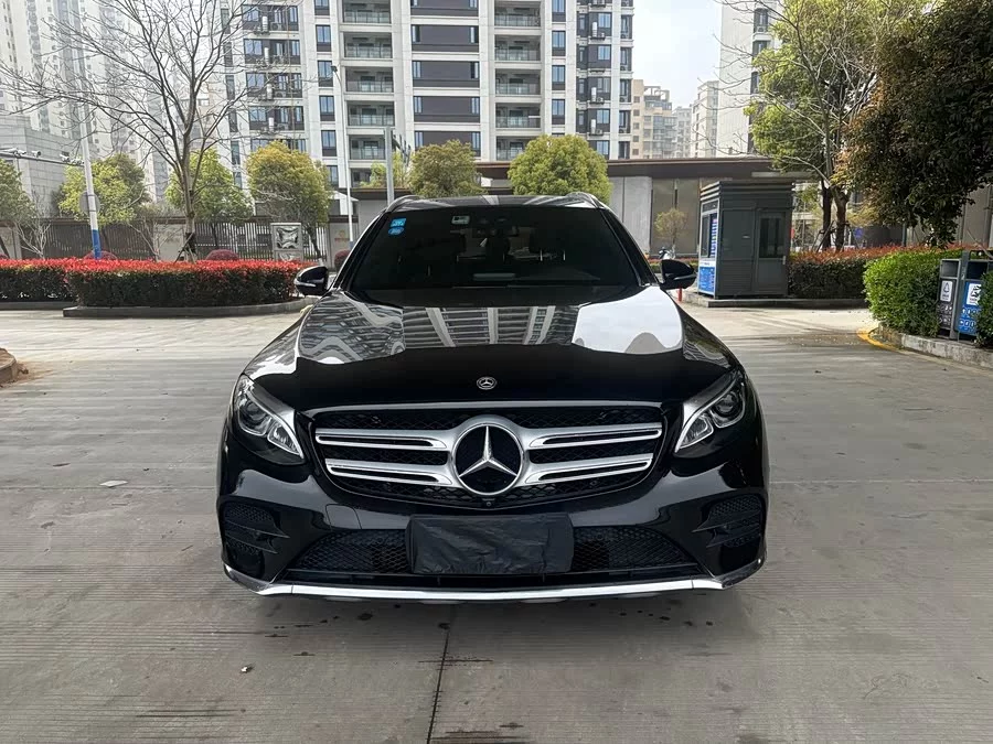 Mercedes Benz GLC