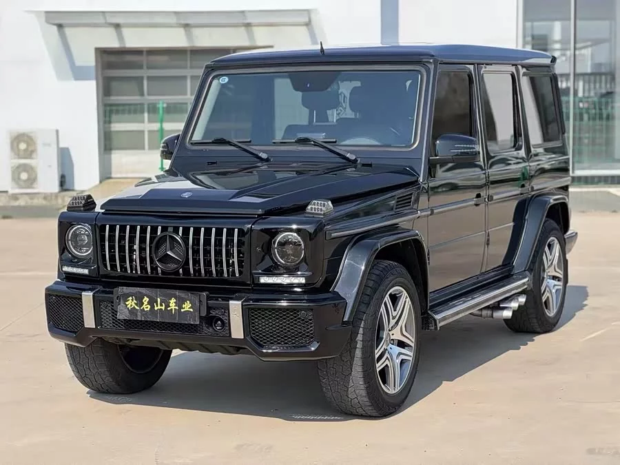Mercedes Benz G-rated