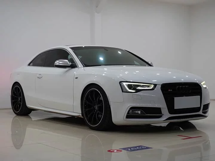 Audi S5