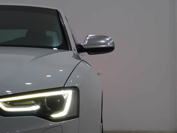 Audi S5
