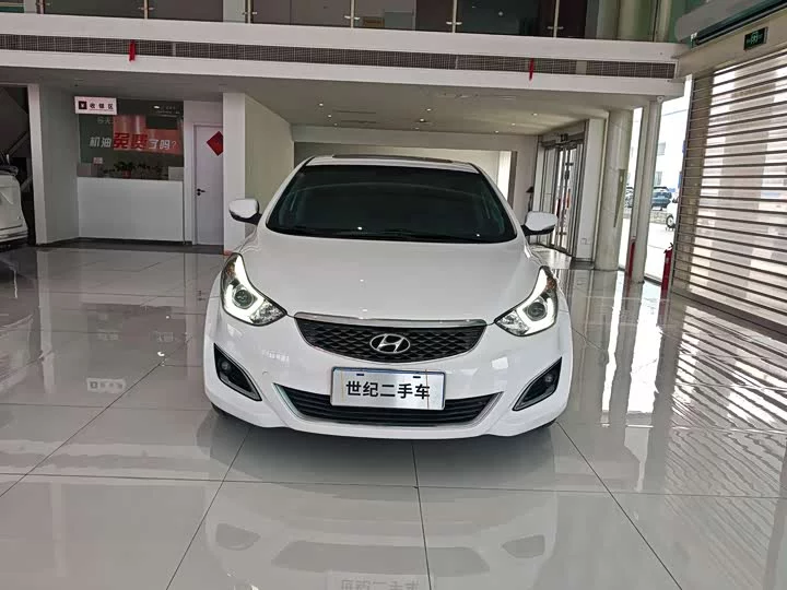 Hyundai Elantra