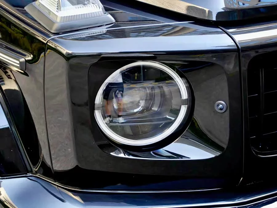 Mercedes Benz G-rated