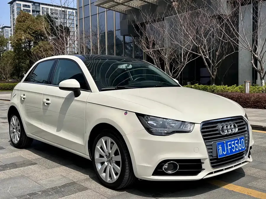 Audi A1